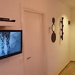 Kiwi *